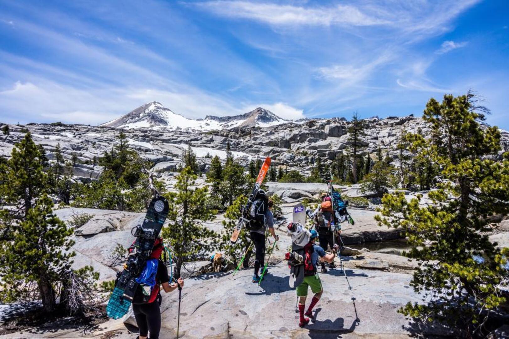 Hikers on Monterosa Trail